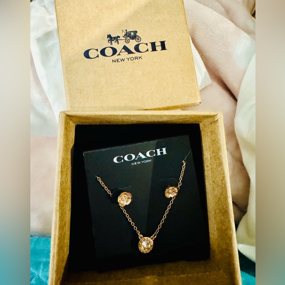 Coach Rose Gold Open Circle Necklace and Tea Rose Stud Earrings Set NWT